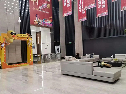 芝蘭空間,香氛系統(tǒng),空間香氛,香薰設(shè)備,香薰精油,香氛禮品定制